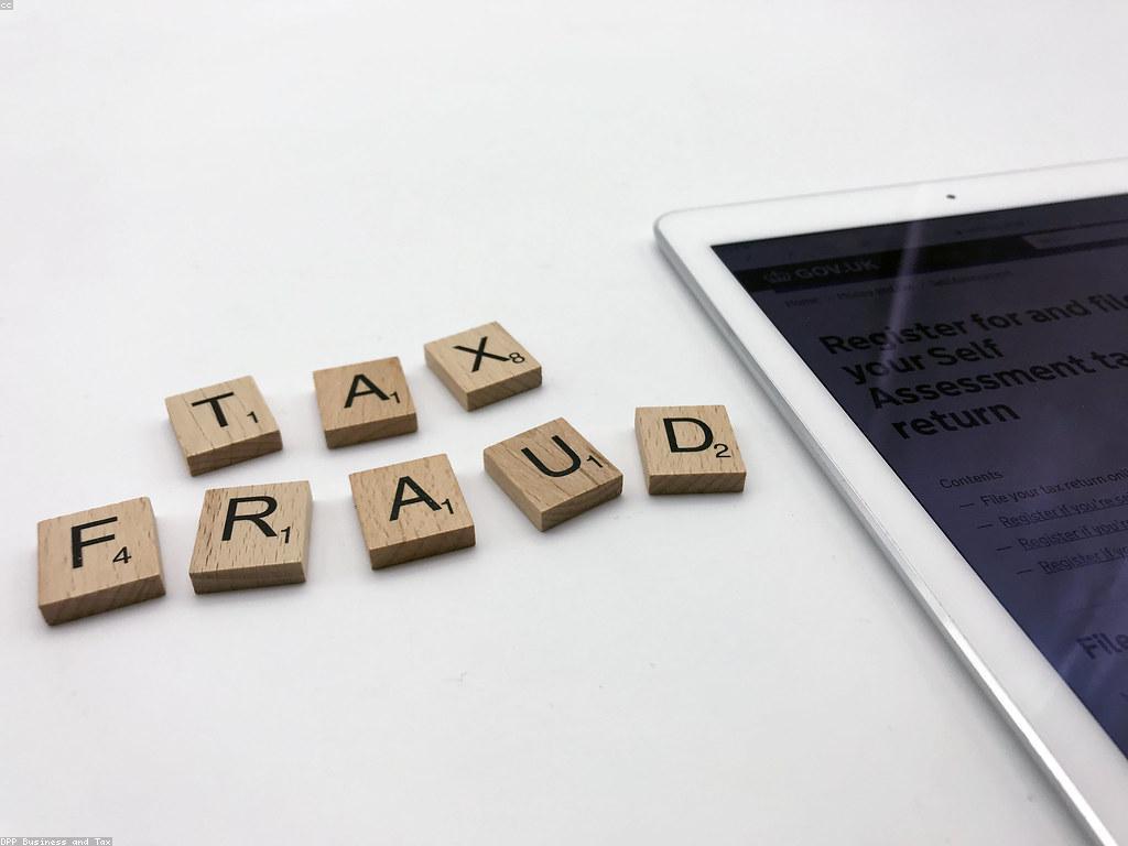 វិធីពិនិត្យស្លុតសកម្មភាពក្លែងក្លាយ